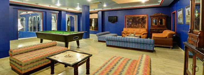 2241/juSTa Lake Nahargarh Palace - Chittorgarh 15.jpg